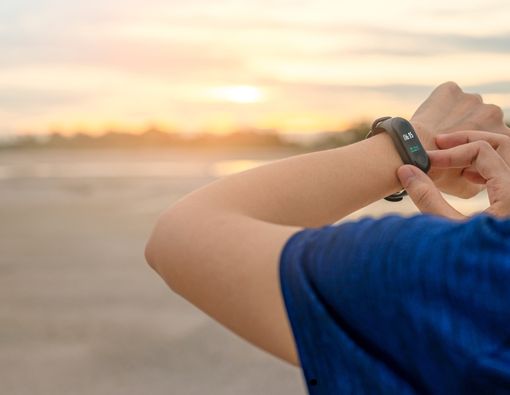 10 Smartband Terbaik untuk Keperluan Olahraga