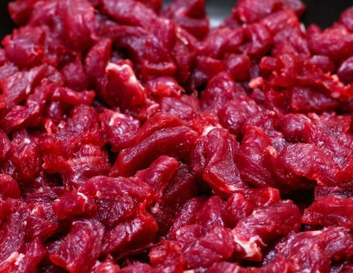 Konsumsi Daging Merah Berlebihan Picu Kanker Kolorektal?