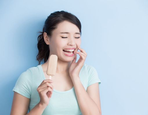Kebiasaan Ini Bisa Memicu Gigi Sensitif
