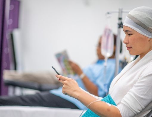 Daftar Barang yang Harus Ada di Tas saat Kemoterapi