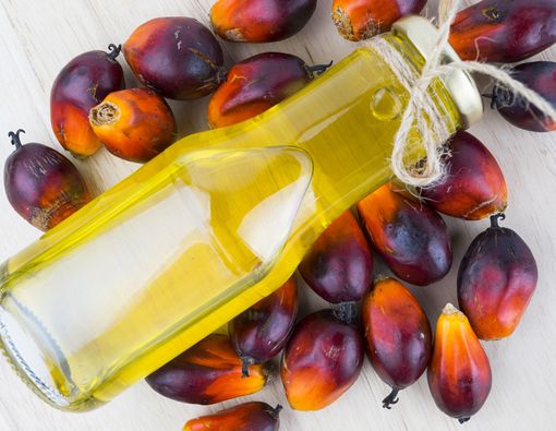 Minum Minyak Saat Hamil, Perlancar Persalinan?