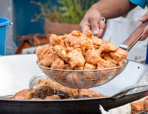 Gemar Makan Gorengan Bisa Picu Radang Tenggorokan?