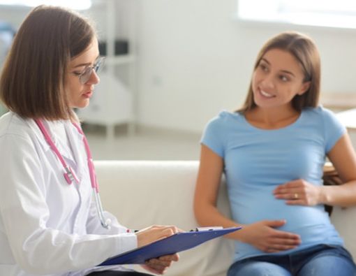 Tips Atasi Nyeri Payudara Saat Hamil