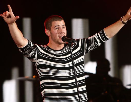 Nick Jonas Pernah Nyaris Koma karena Diabetes