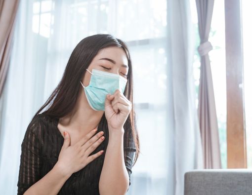 10 Alasan Mengapa Kamu Mengalami Batuk Terus-menerus