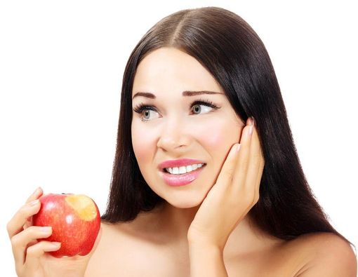 Perhatikan Makanan yang Anda Konsumsi Selama Sariawan