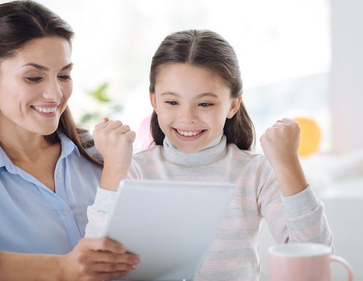 Bunda, Ini Dia Kekurangan dan Kelebihan Pola Asuh Yes Parenting!