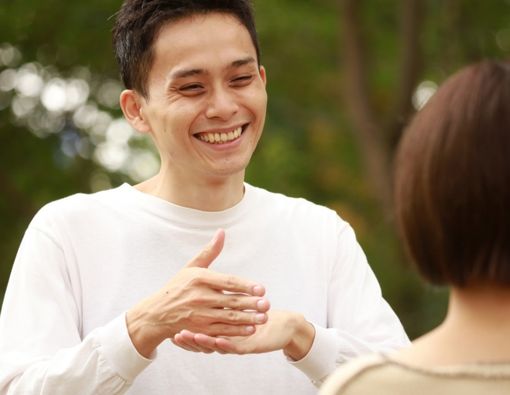 Cara Teman Tuli Berlatih Kemampuan Bicara, Tak Bisa Dipaksa