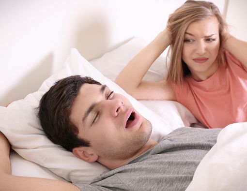 Penyakit Berbahaya di Balik Kebiasaan Mengorok