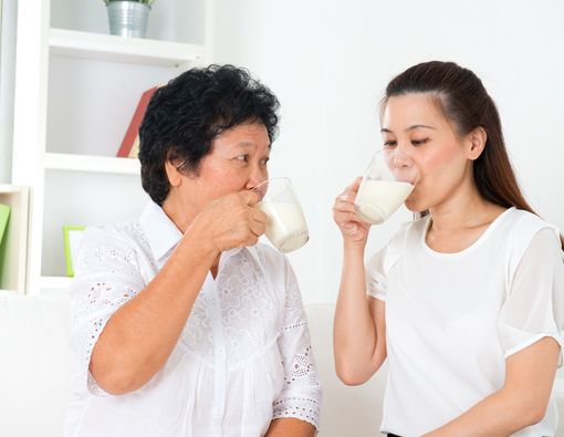 Rutin Minum Susu Bisa Cegah Alzheimer