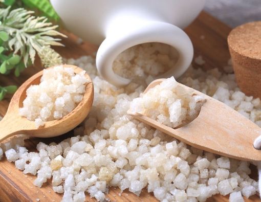 Sederet Manfaat Mandi atau Berendam dengan Garam Epsom Saat Hamil