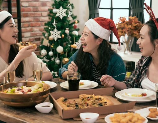 10 Camilan Khas Natal di Indonesia dan Jumlah Kalorinya